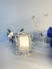 'Avangart Gri Parlak Çerçeve