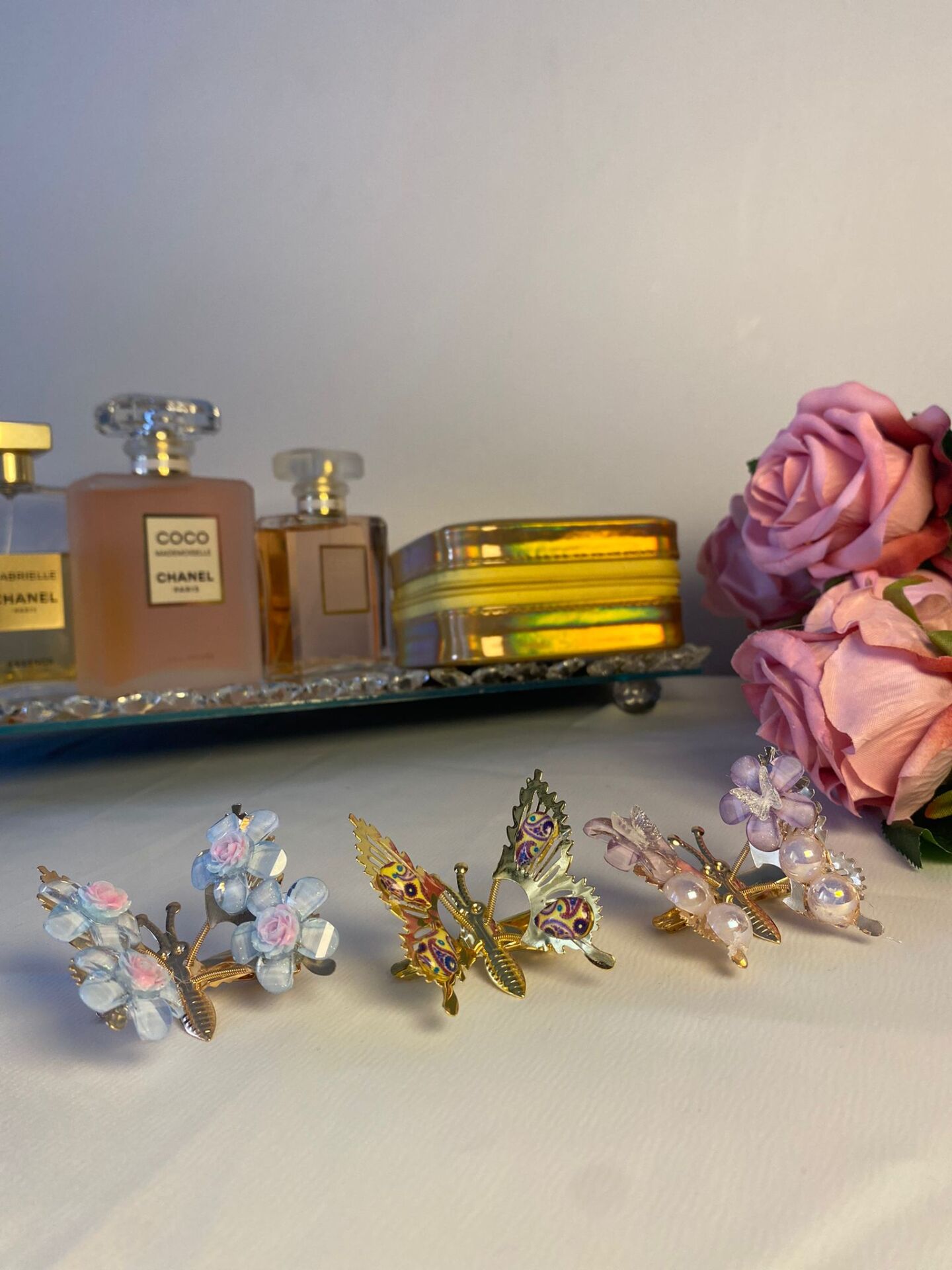 'Parlak Taşlı Kanatları Hareketli Çelik Yaylı 3'lü Toka Seti